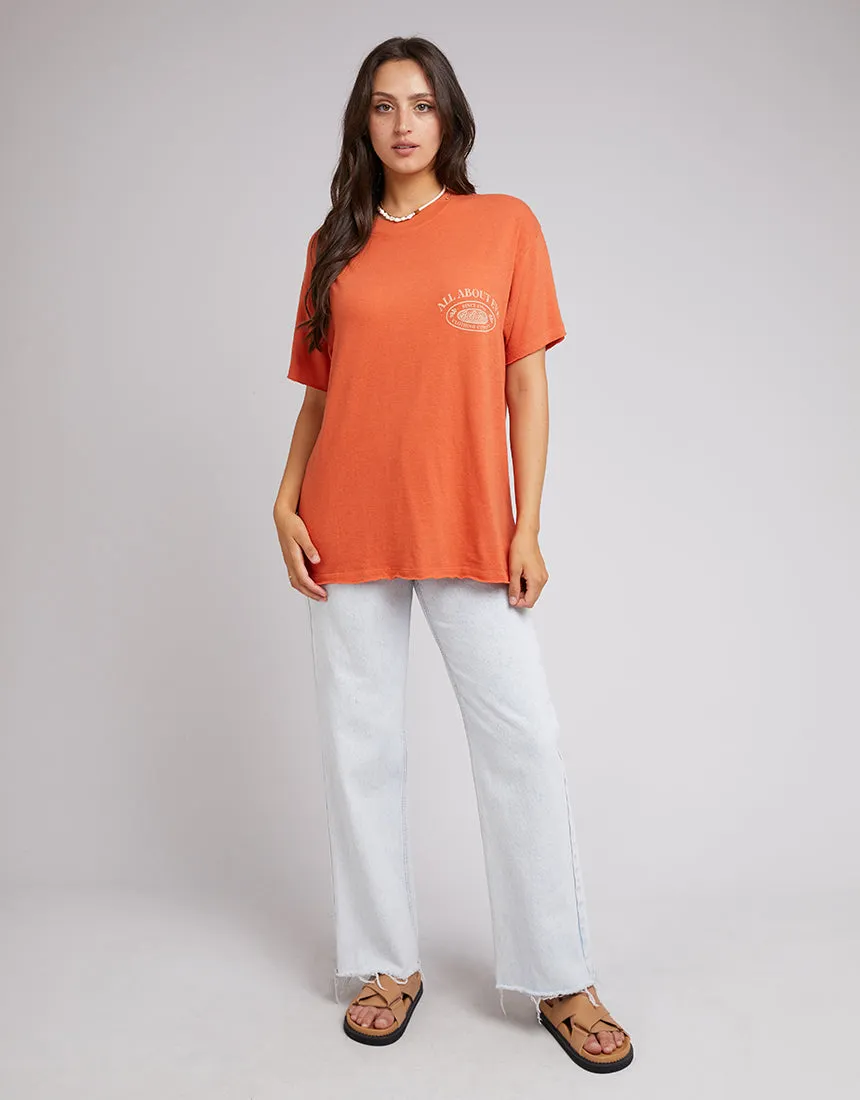 All About Eve Kind Eyes Tee Rust