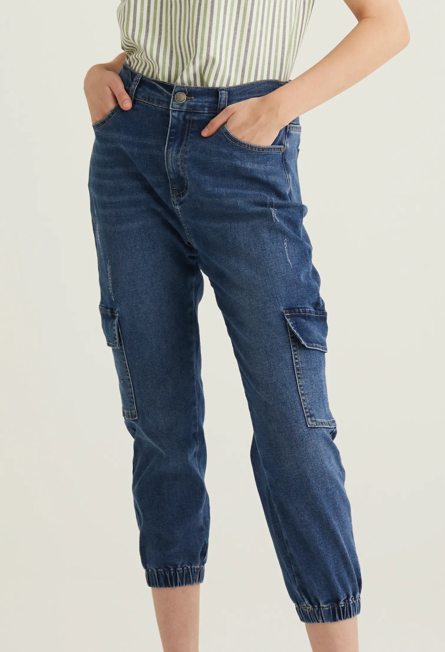 Utility Cargo Pockets Denim Joggers